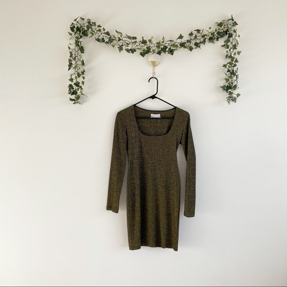 URBAN OUTFITTERS Black Gold Ribbed Bodycon Dress Size Medium